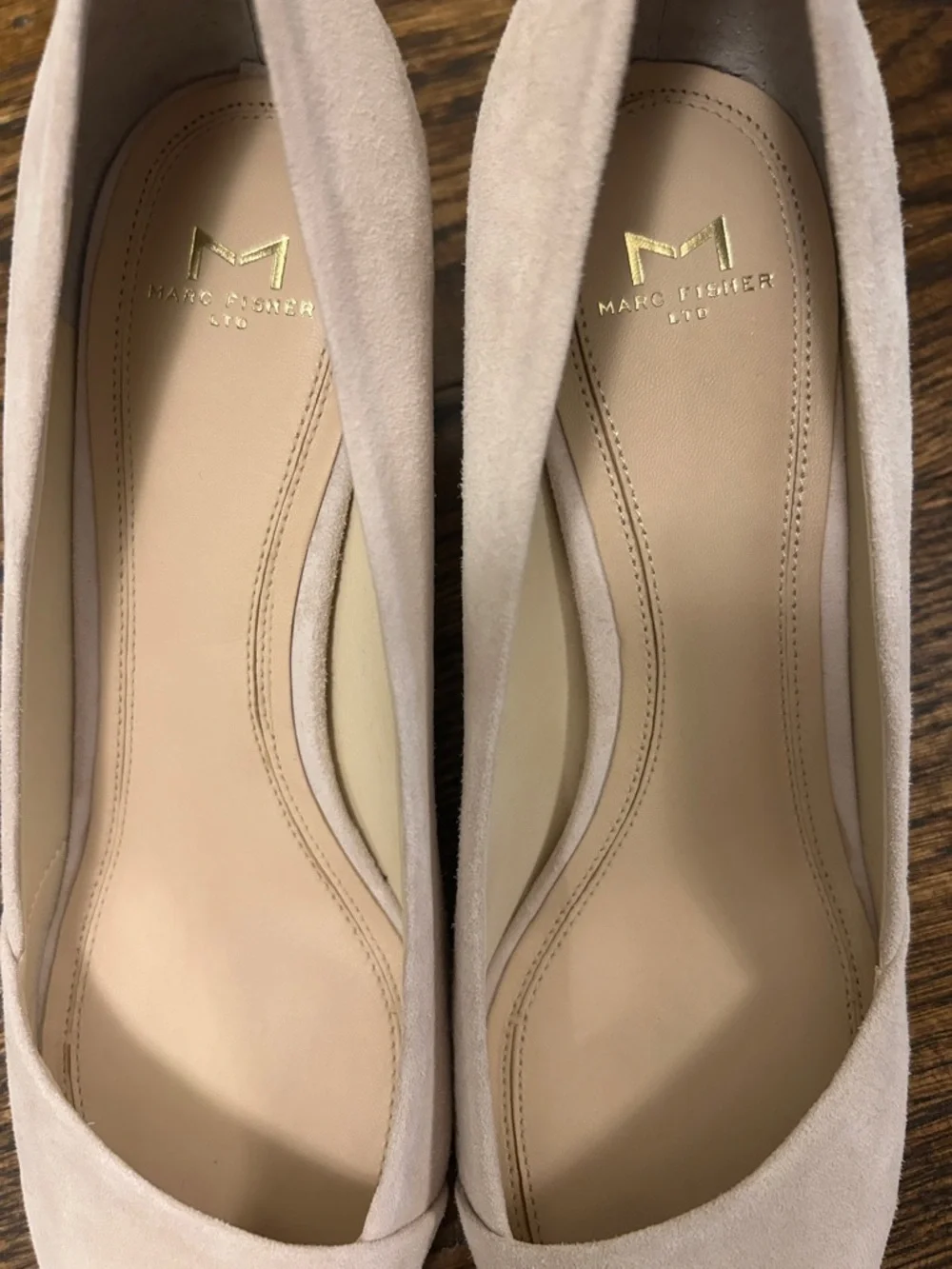 Marc Fisher Yovani Nude Suede Pointed-Toe Mid Block Heels - Picture 4 of 6